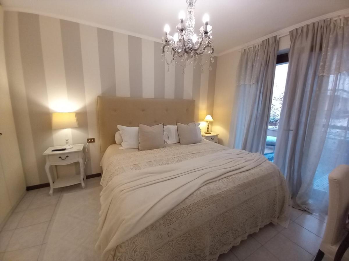 Fiorenza House Luisago ภายนอก รูปภาพ