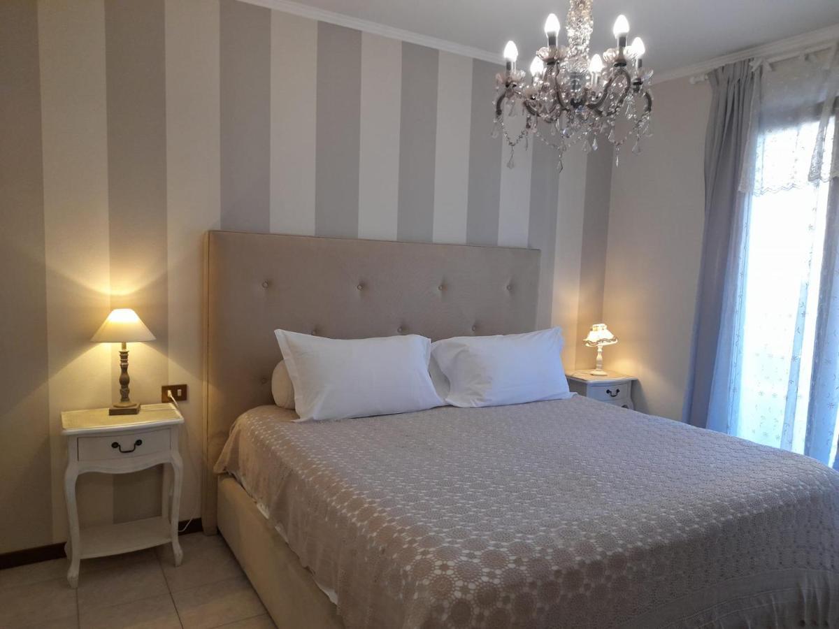 Fiorenza House Luisago ภายนอก รูปภาพ