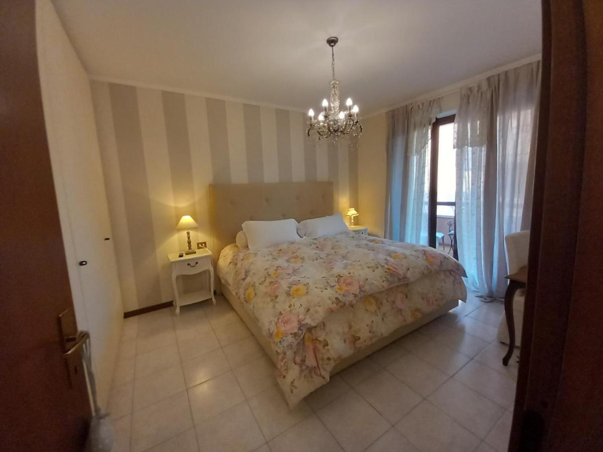 Fiorenza House Luisago ภายนอก รูปภาพ