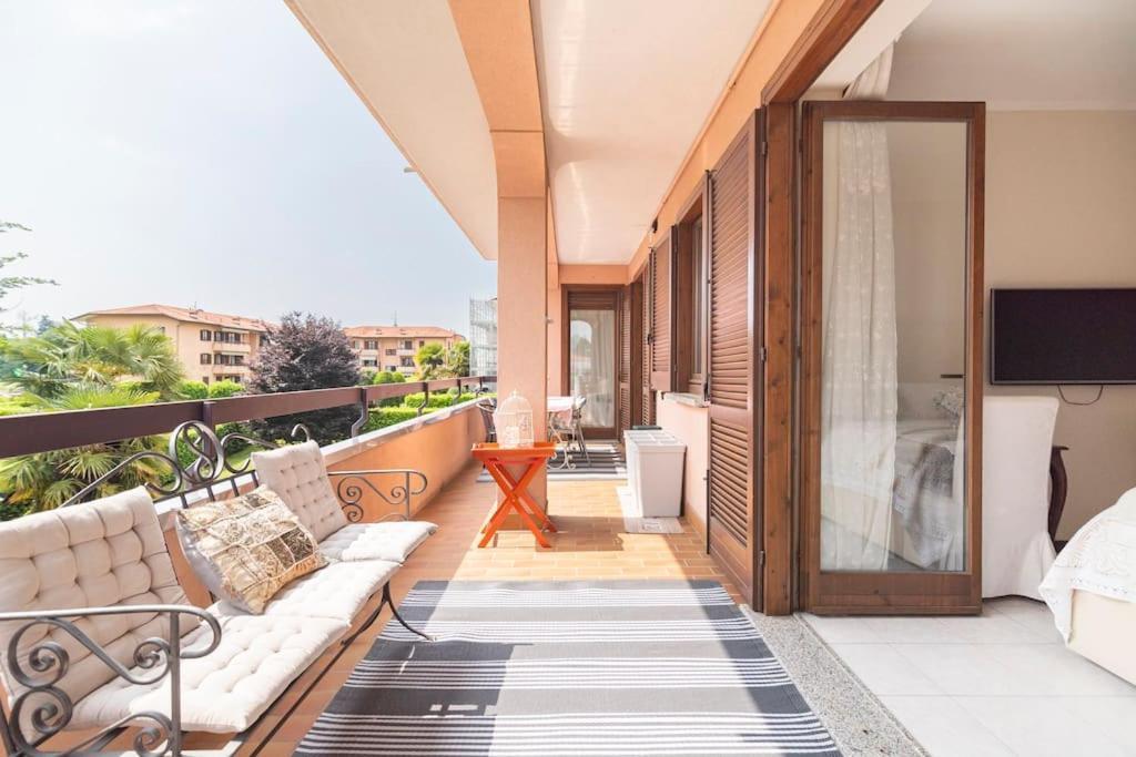 Fiorenza House Luisago ภายนอก รูปภาพ