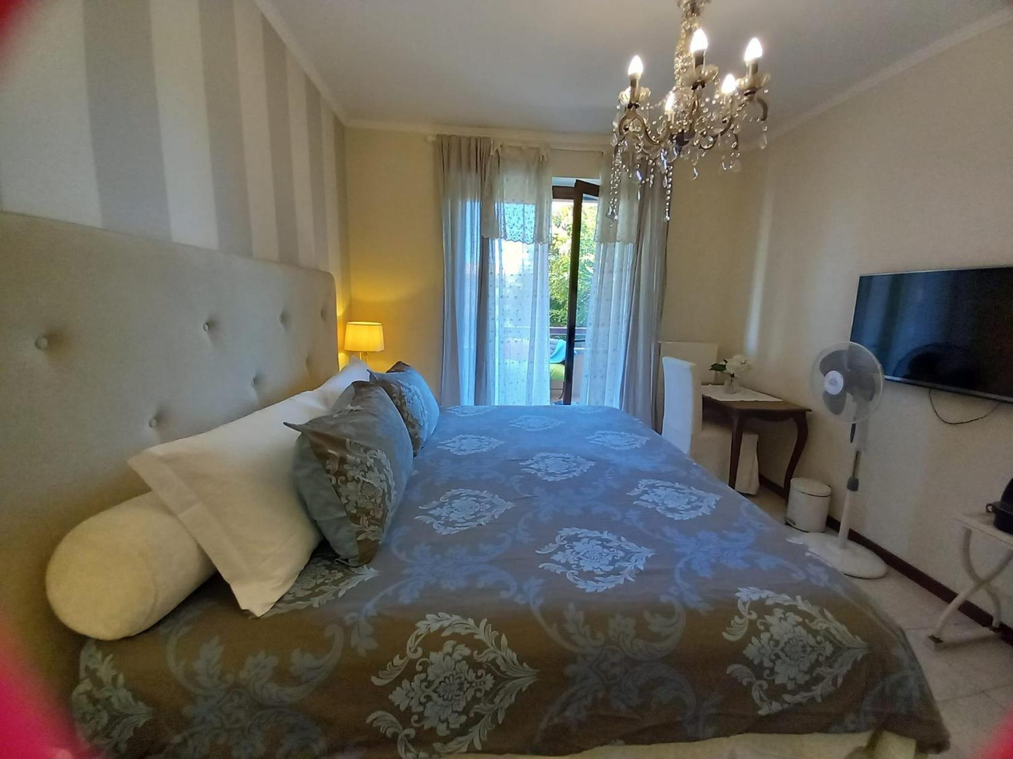Fiorenza House Luisago ภายนอก รูปภาพ