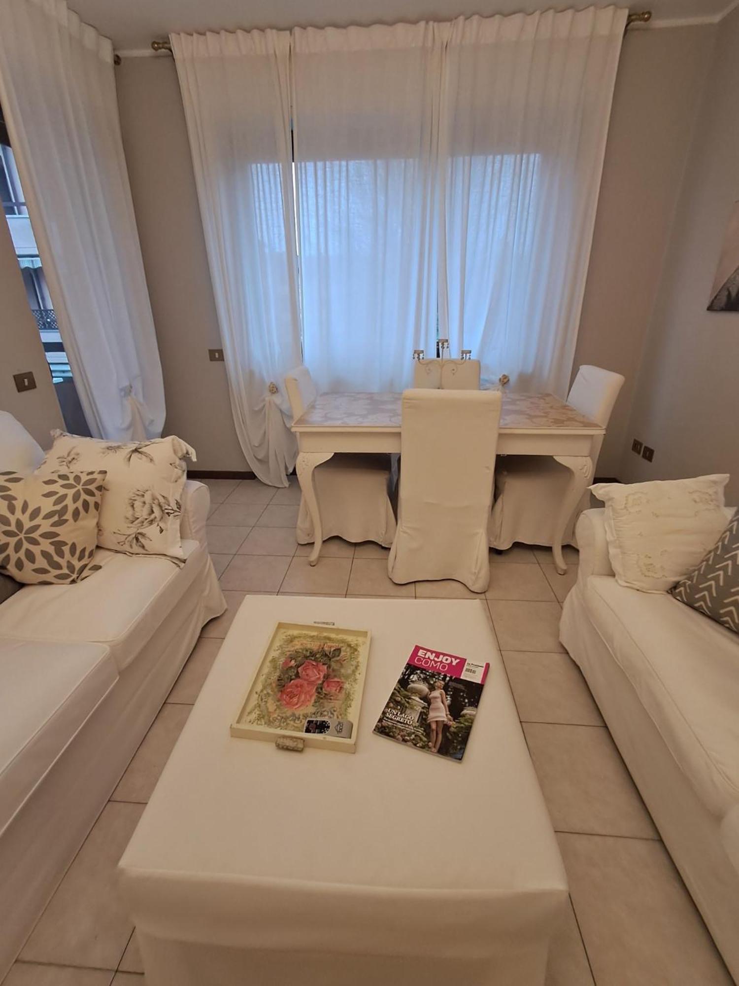 Fiorenza House Luisago ภายนอก รูปภาพ
