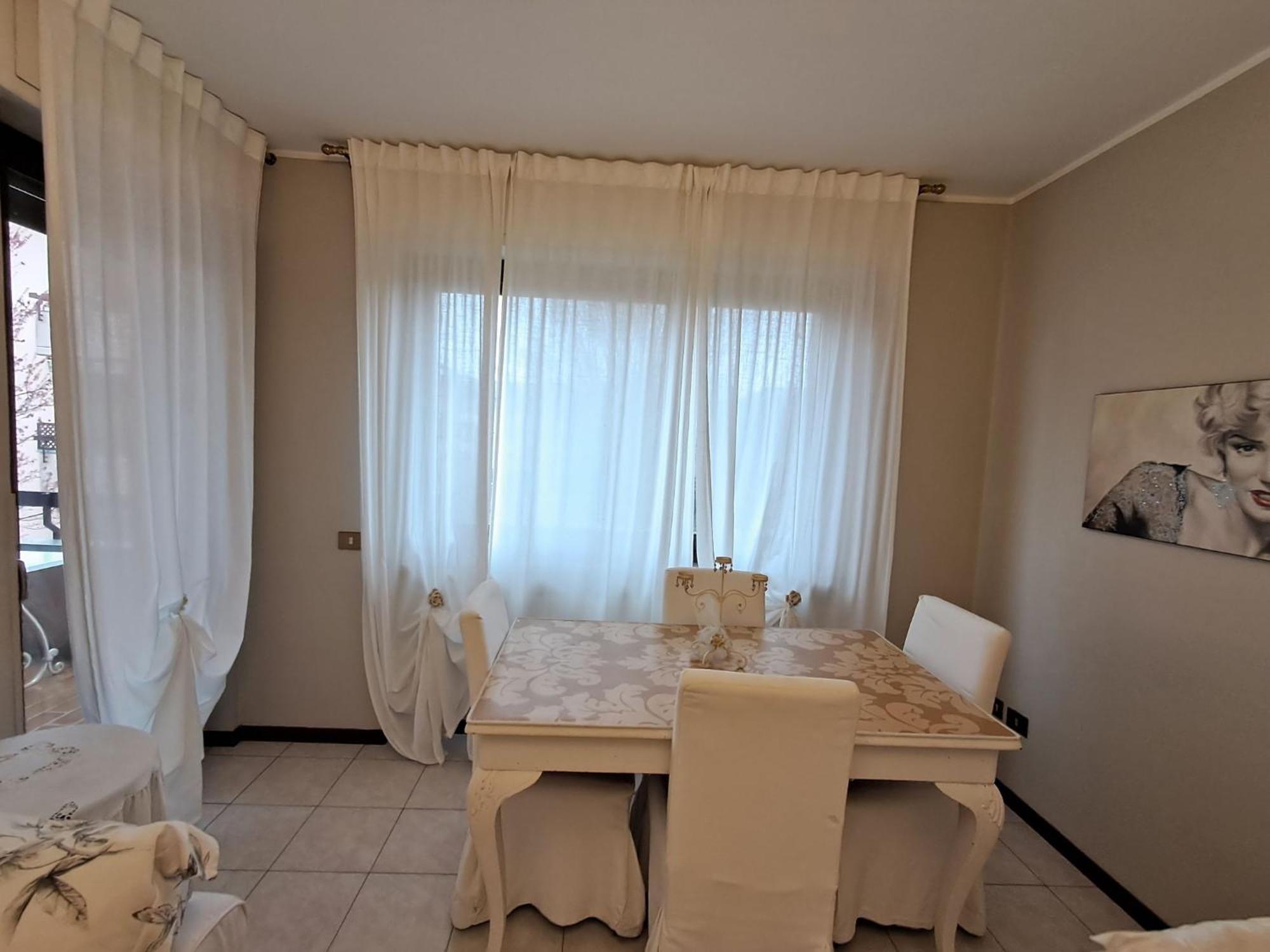 Fiorenza House Luisago ภายนอก รูปภาพ