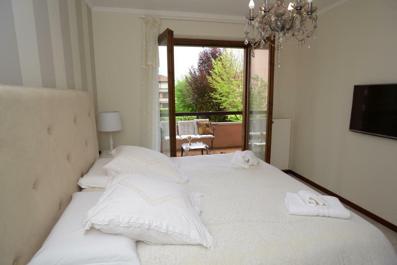 Fiorenza House Luisago ภายนอก รูปภาพ